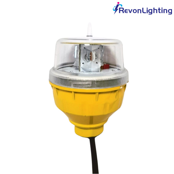 Low intensity obstacle light L 810 obstruction light